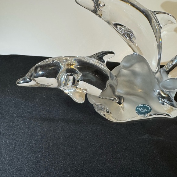 Lenox Crystal Dolphin Trio of Leaping Sculpture - Picture 3 of 13